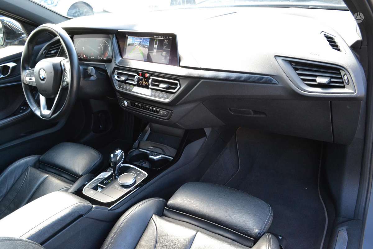 BMW 116, 1.5 l., Хэтчбек