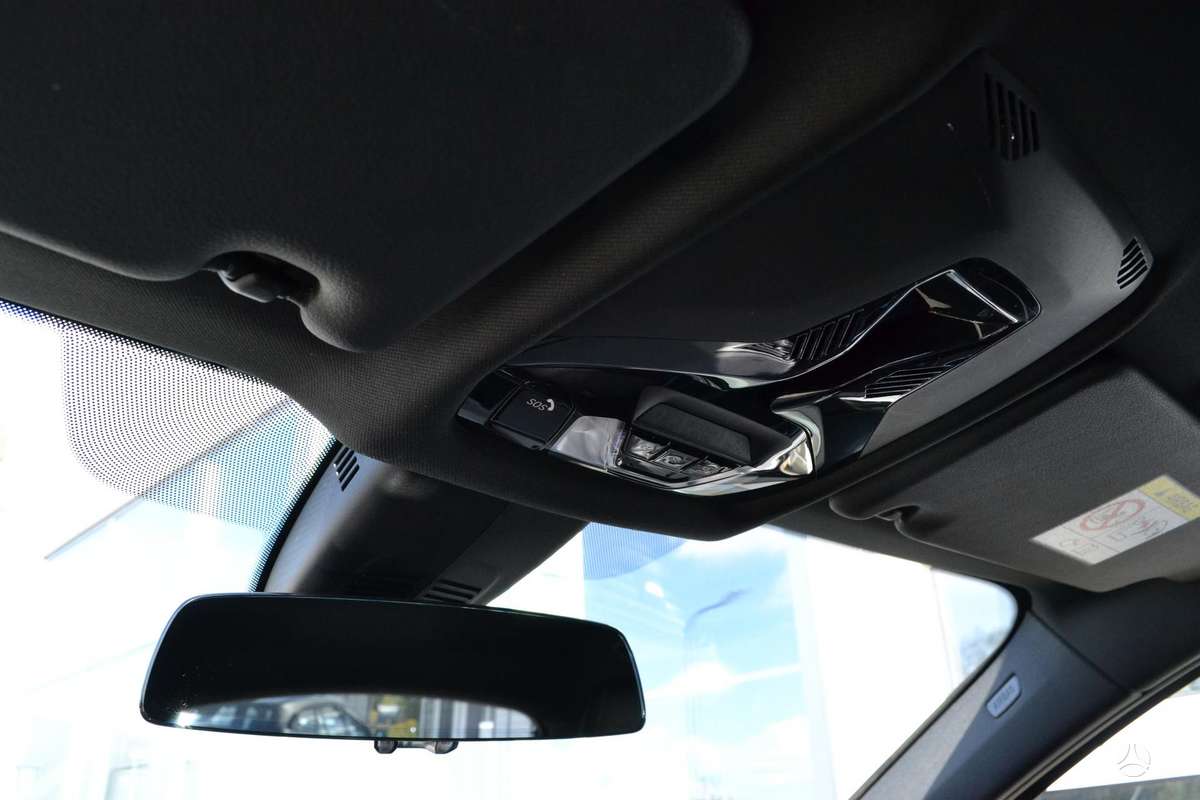 BMW 116, 1.5 l., hatchback