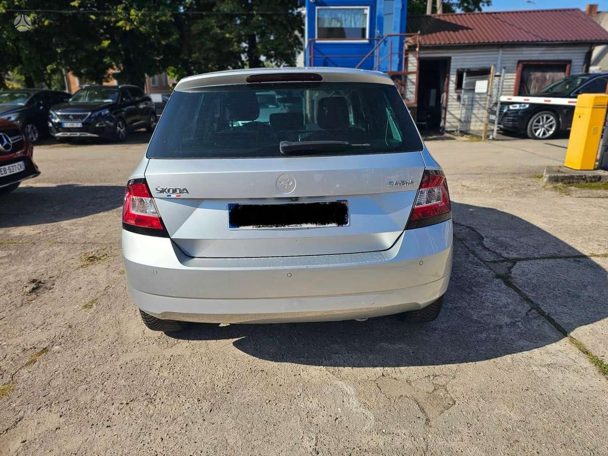 Škoda Fabia - 6