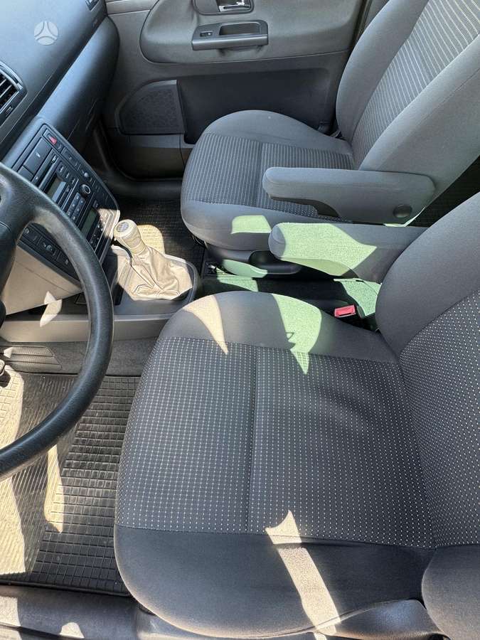 SEAT Alhambra - 10