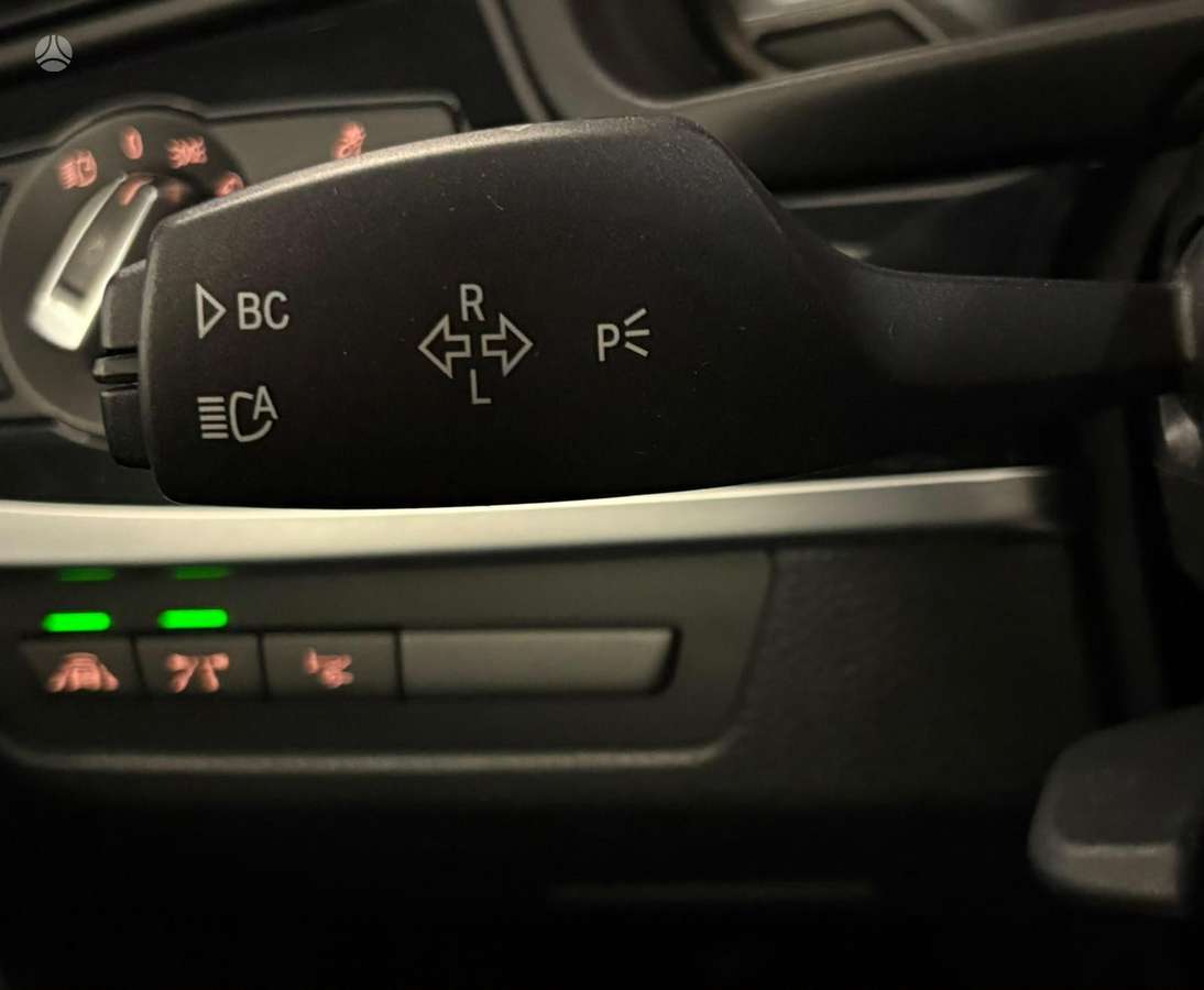 BMW 520, 2.0 l., Седан