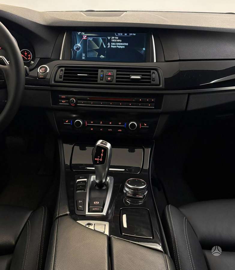 BMW 520, 2.0 l., Седан