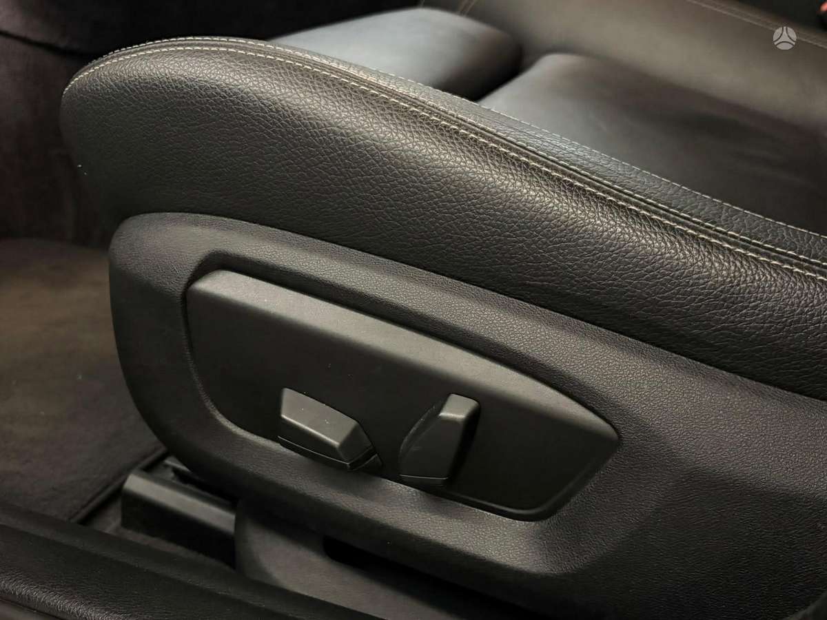 BMW 520, 2.0 l., Седан