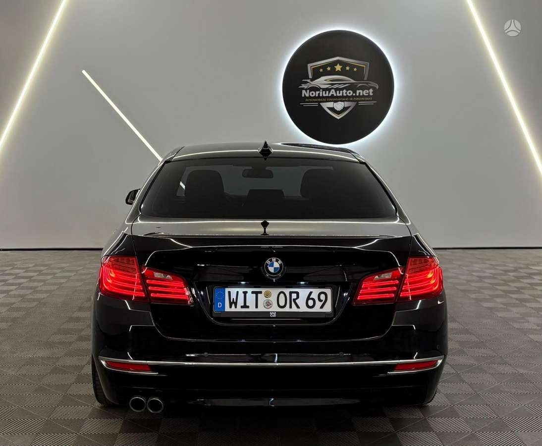 BMW 520, 2.0 l., Седан
