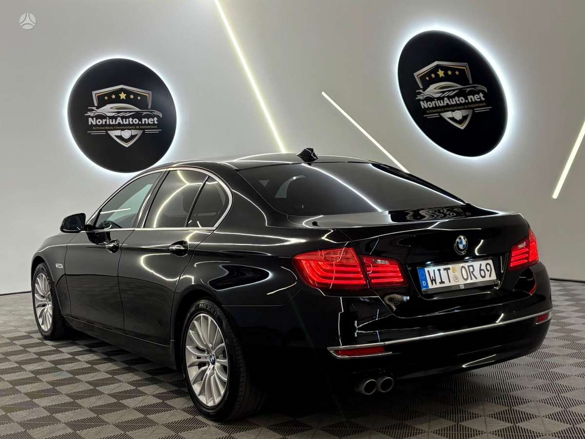 BMW 520, 2.0 l., Седан