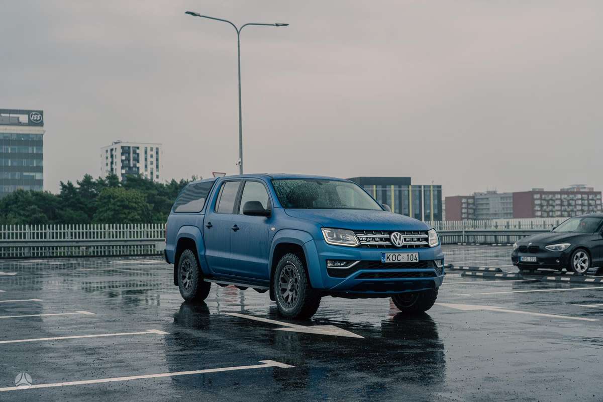 Volkswagen Amarok - 1