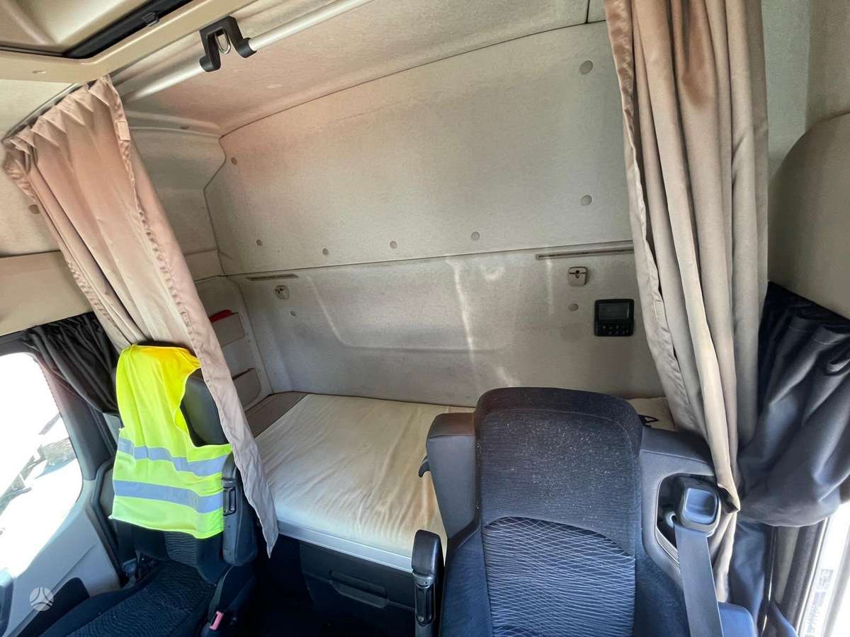 Mercedes-Benz ACTROS  18-45, double sleeper