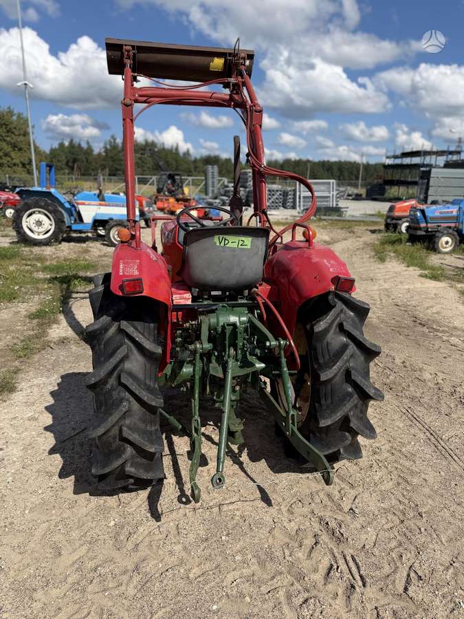 Yanmar YM2420, traktori