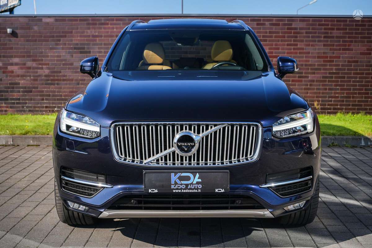 Volvo XC90 - 2