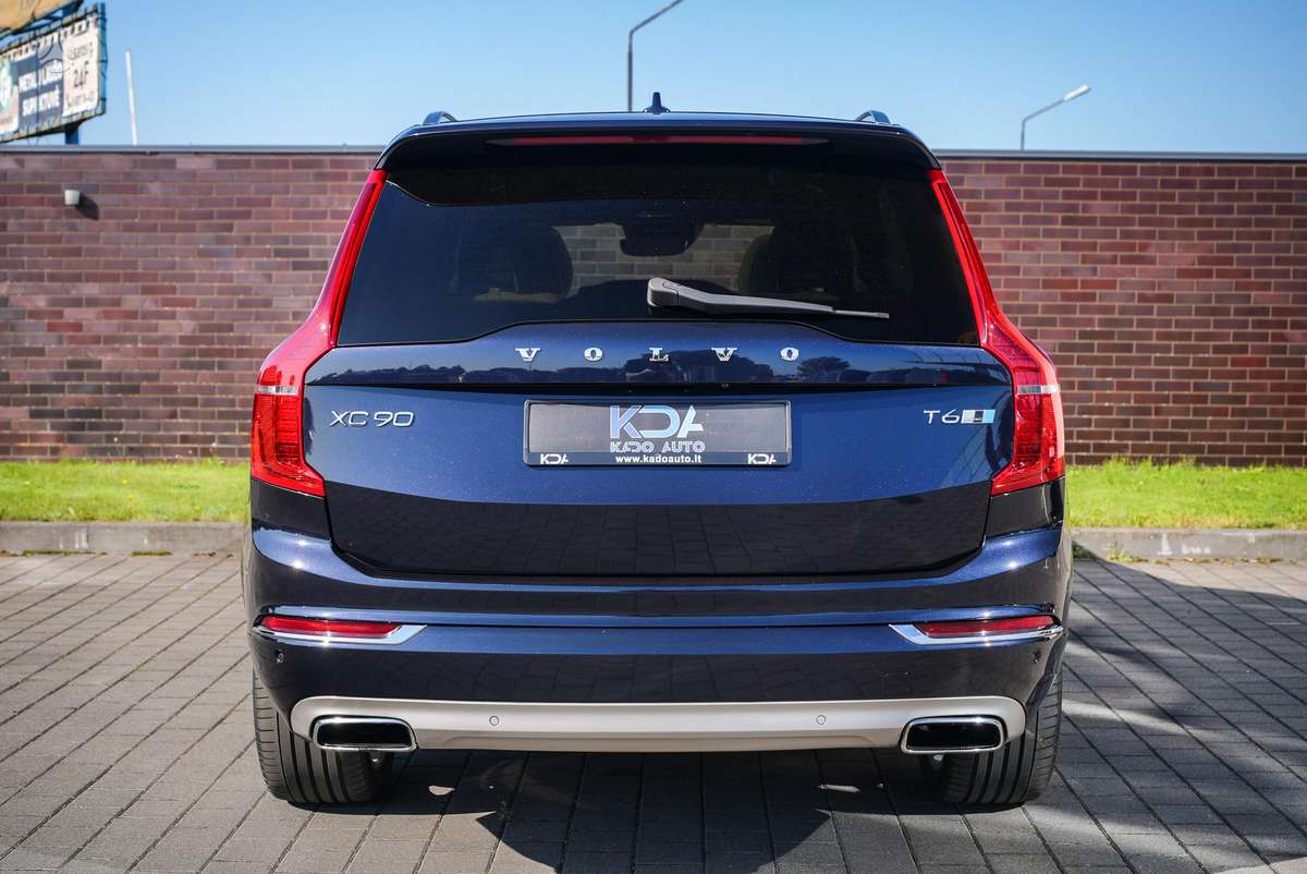 Volvo XC90 - 8