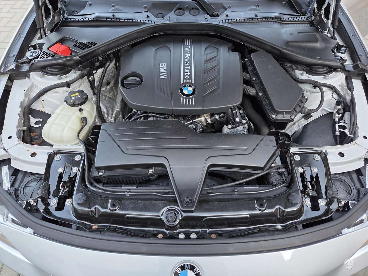 BMW 318, 2.0 l., Универсал