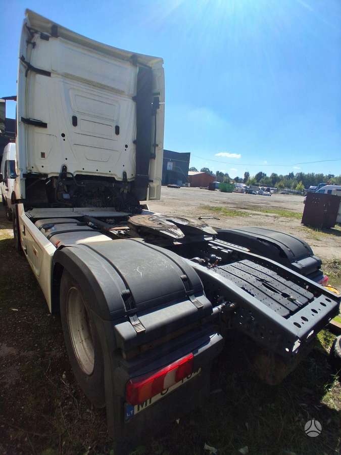 Mercedes-Benz ACTROS  18-45, double sleeper