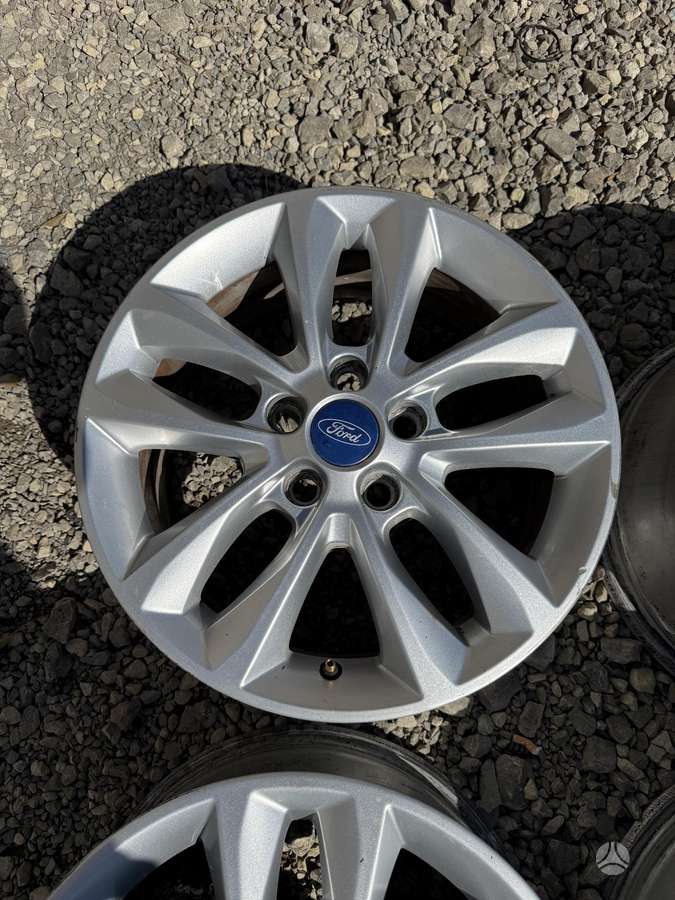 Ford, lengvojo lydinio, R16