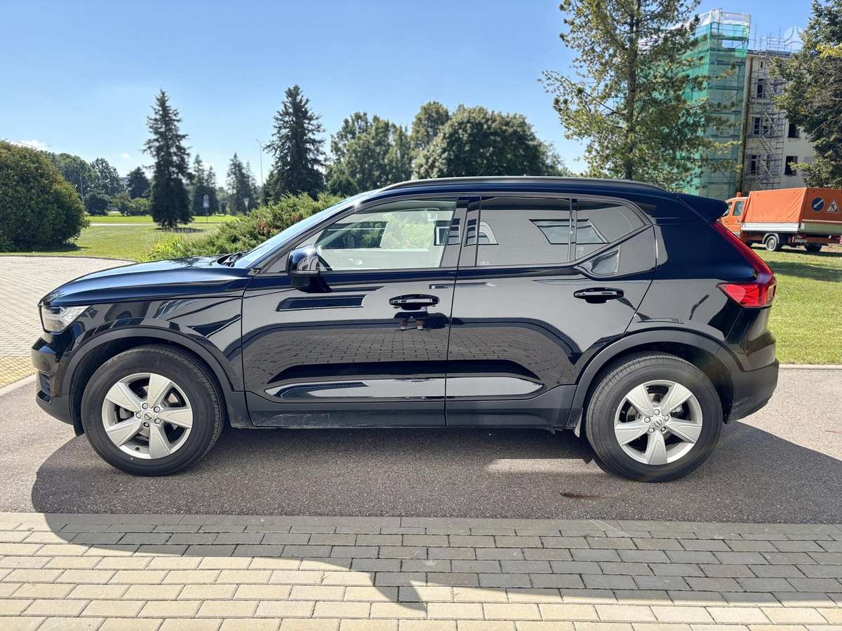 Volvo XC40, 2.0 l., Внедорожник / Кроссовер