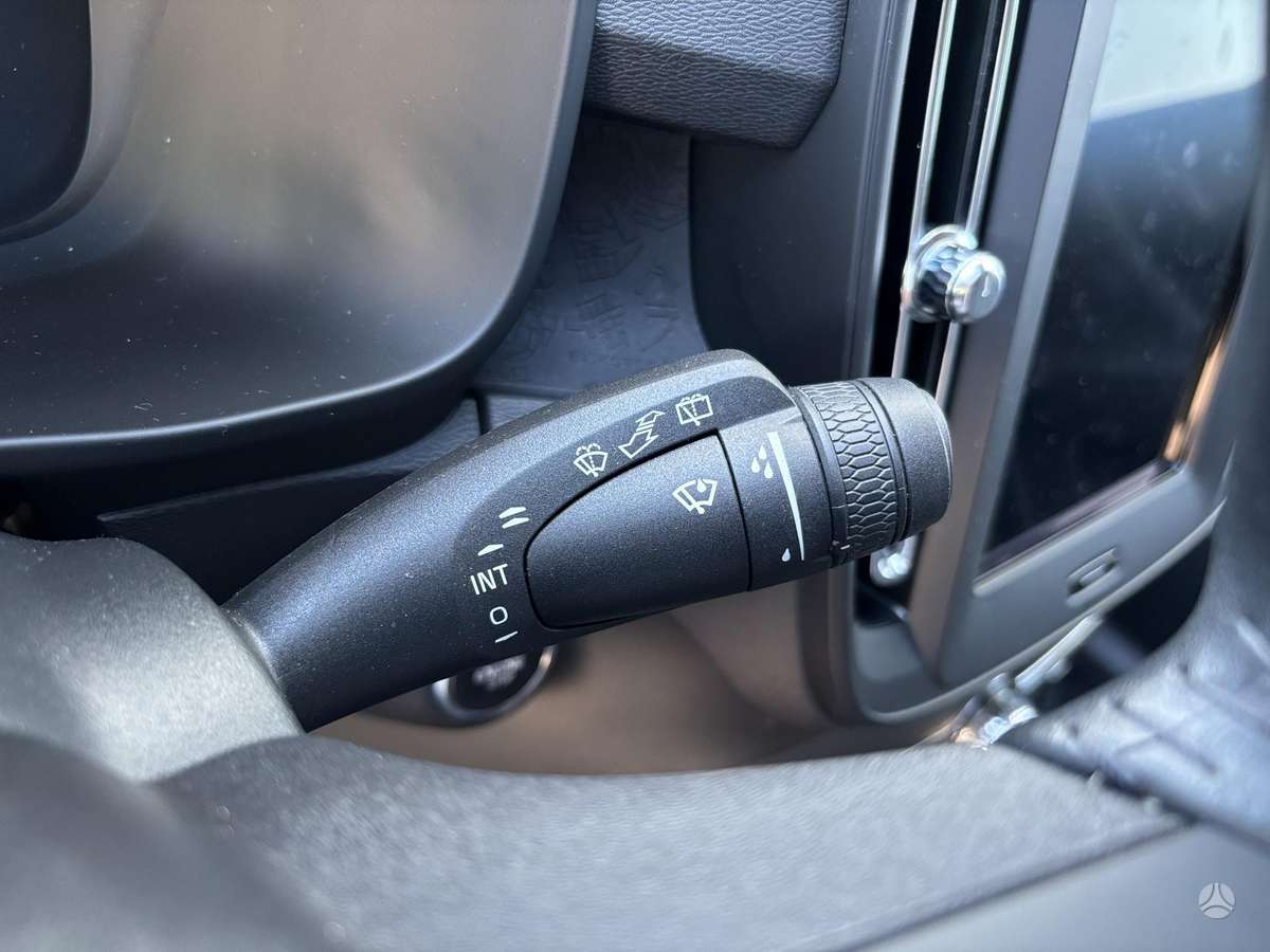 Volvo XC40, 2.0 l., Внедорожник / Кроссовер