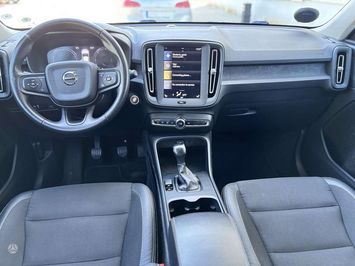 Volvo XC40, 2.0 l., Внедорожник / Кроссовер