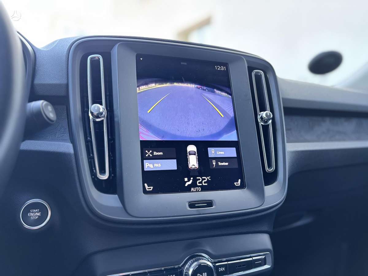 Volvo XC40, 2.0 l., Внедорожник / Кроссовер