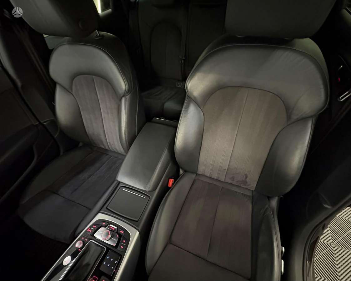 Audi A6 allroad, 3.0 l., Универсал