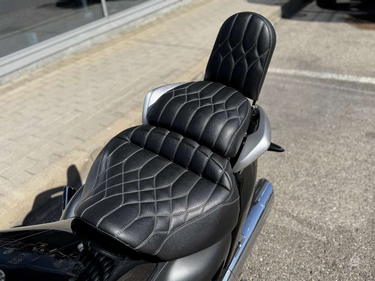 Honda Valkyrie 1832cc, чопперы / круизеры / custom