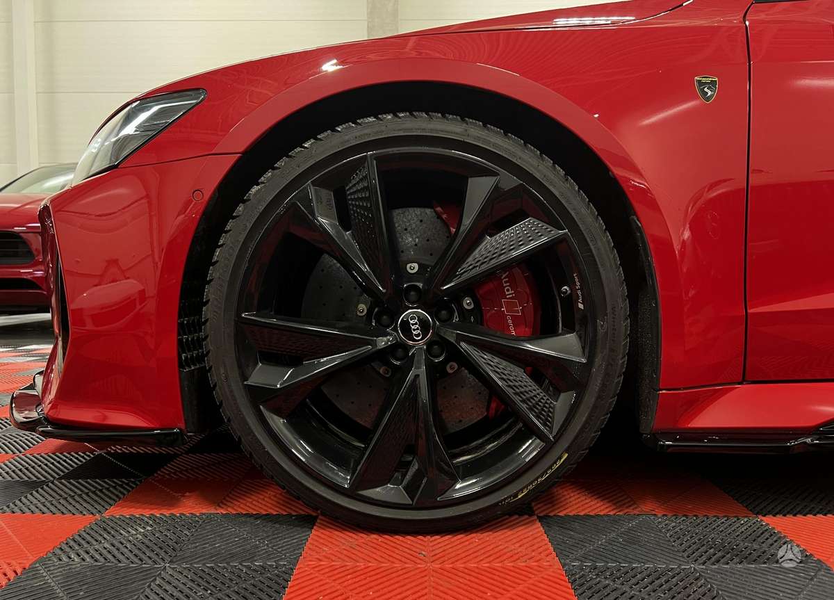 Audi RS 7, 4.0 l., Хэтчбек