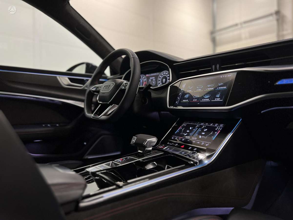 Audi RS 7, 4.0 l., Хэтчбек