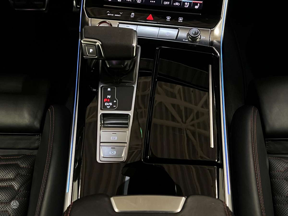 Audi RS 7, 4.0 l., Хэтчбек