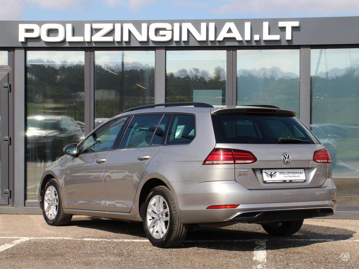 Volkswagen Golf - 3