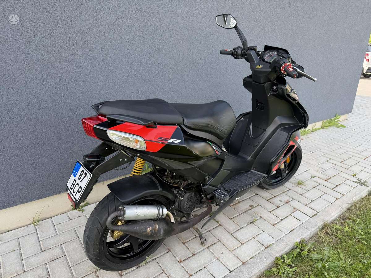 Aprilia SR 49cc, мотороллеры / мопеды