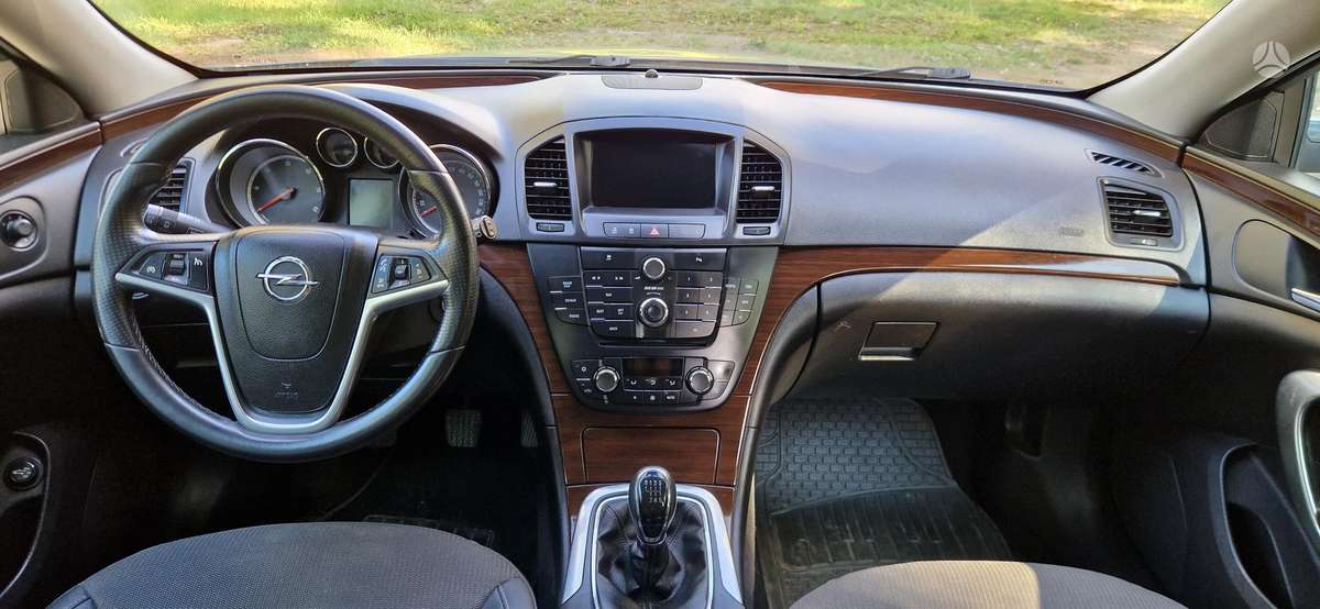 Opel Insignia, 2.0 l., Универсал