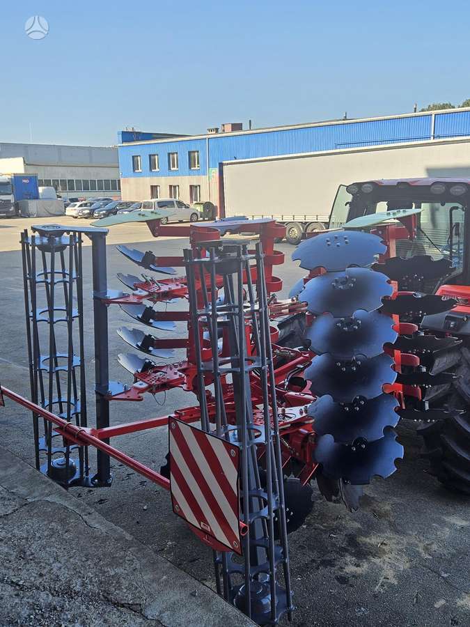 LKMZ DUCAT-4M, žemės dirbimo / ruošimo technika