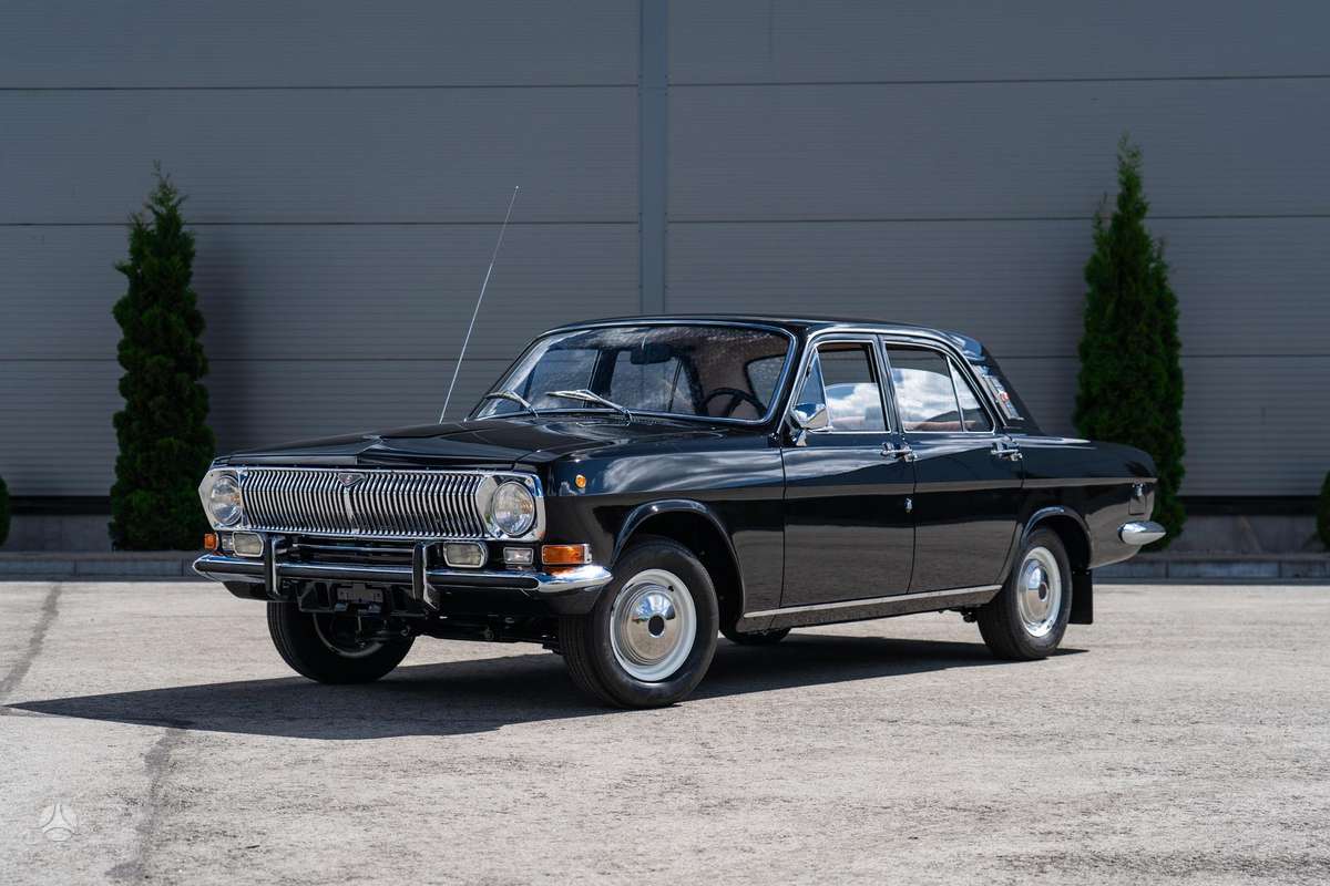 GAZ 24, 2.5 l., Седан