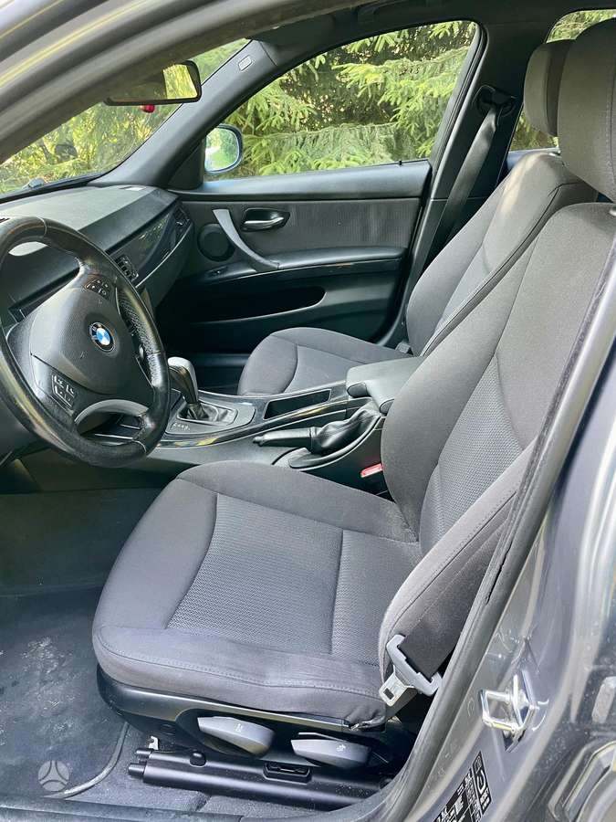 BMW 318, 2.0 l., wagon