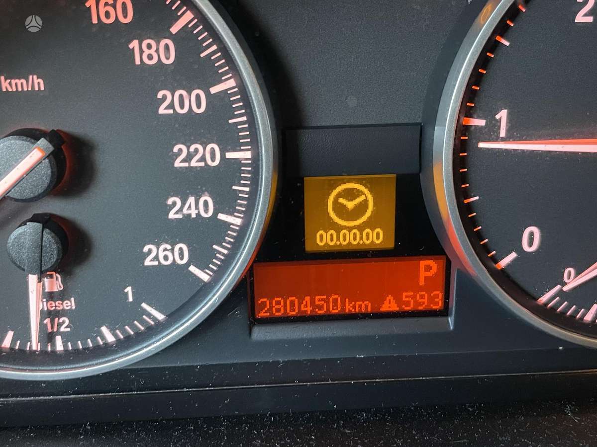 BMW 318, 2.0 l., wagon