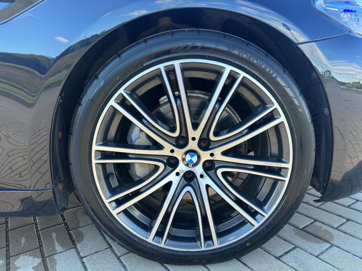 BMW 540, 3.0 l., Седан