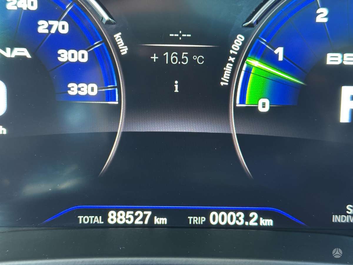 BMW 540, 3.0 l., Седан