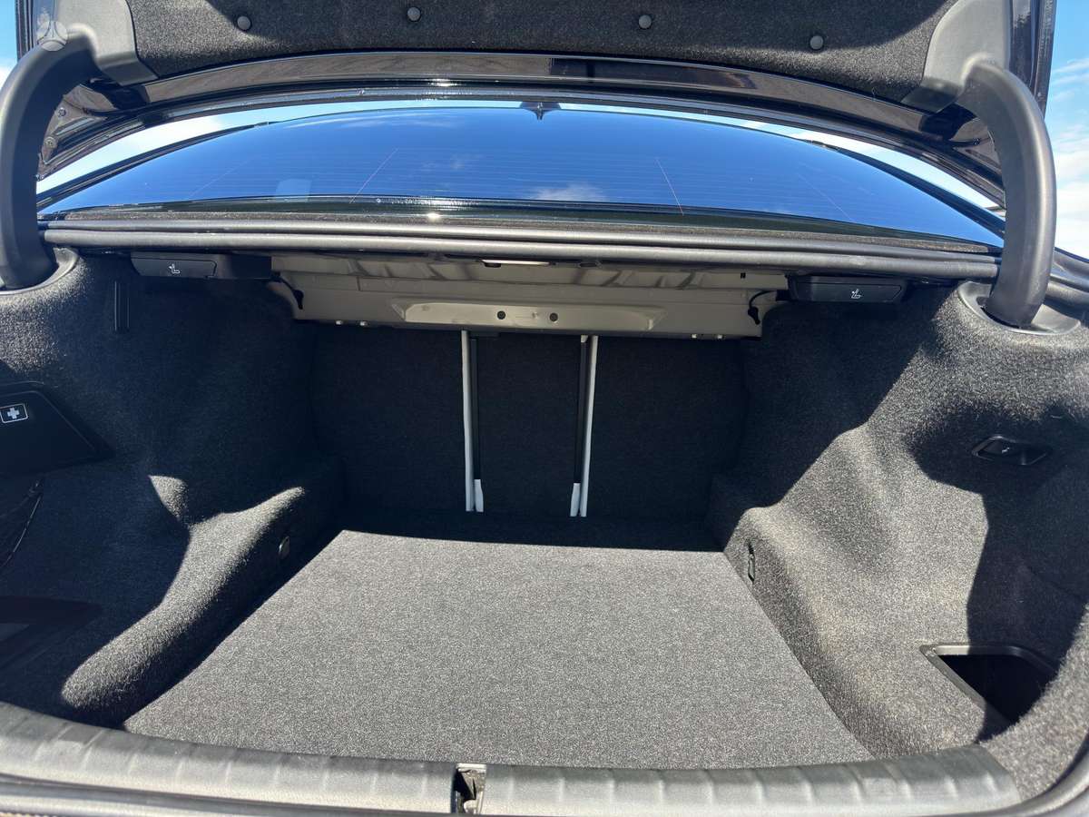 BMW 540, 3.0 l., Седан