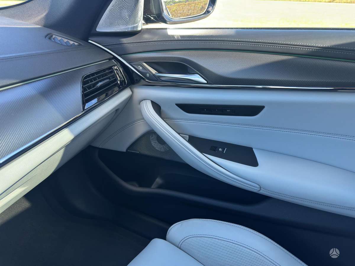 BMW 540, 3.0 l., Седан