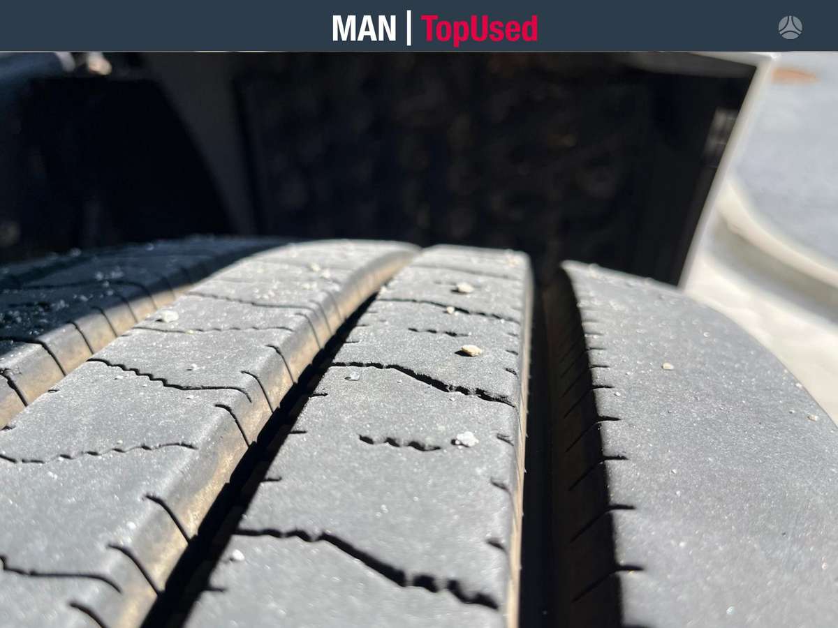 MAN TGX 18.480 GM cab (6907), double sleeper