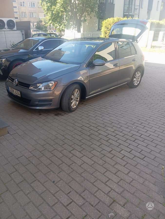 Volkswagen Golf - 7