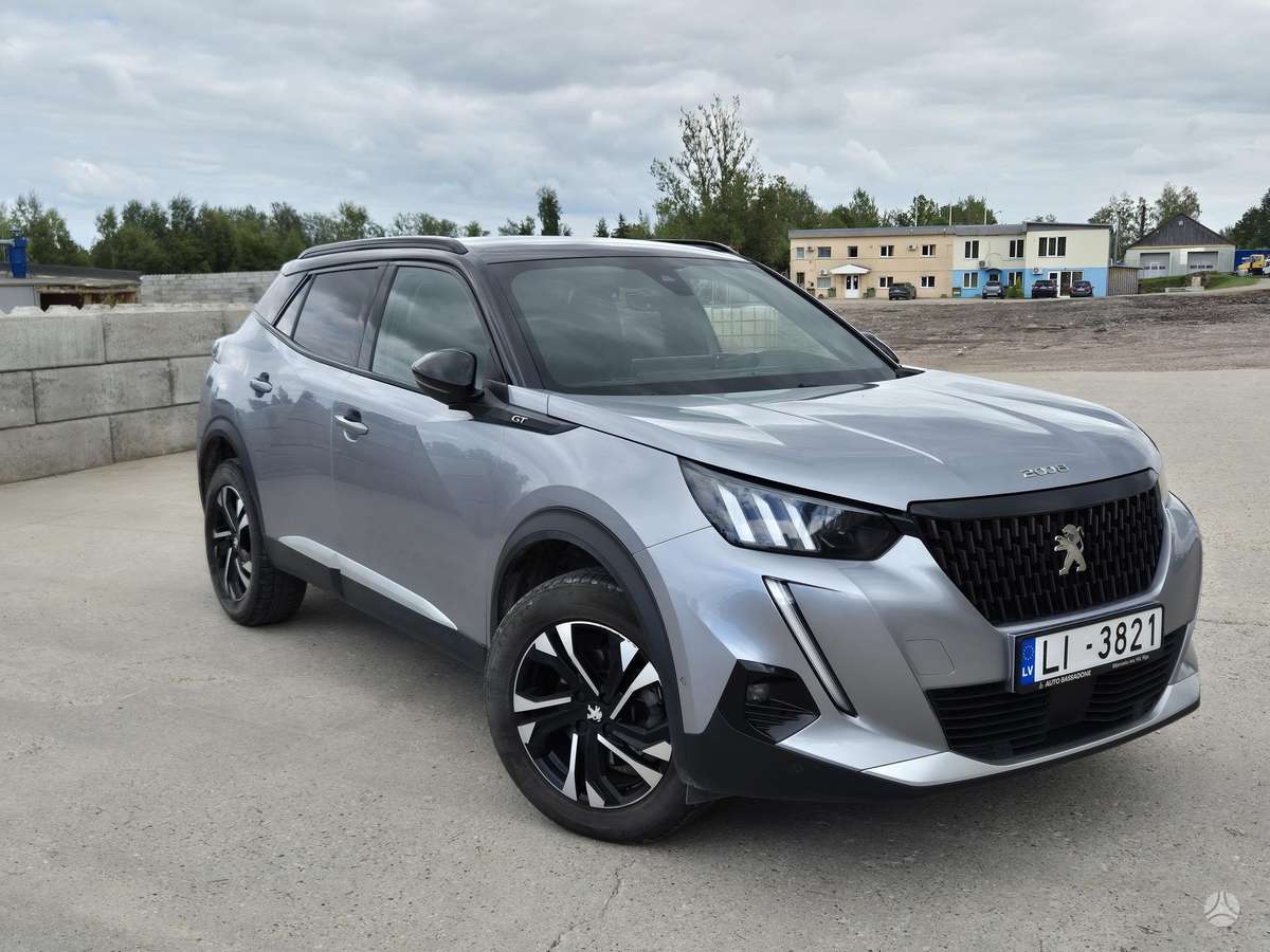 Peugeot 2008 - 9