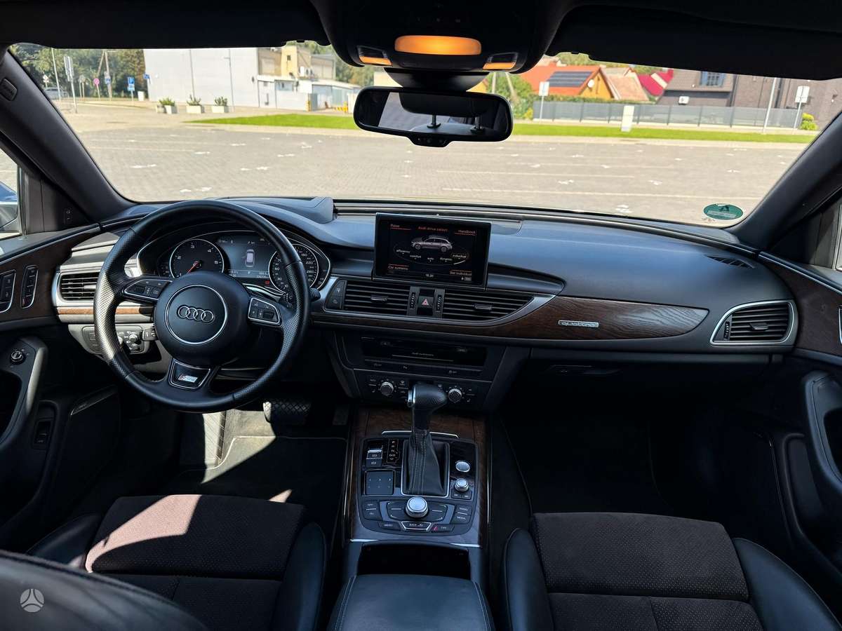 Audi A6, 3.0 l., wagon