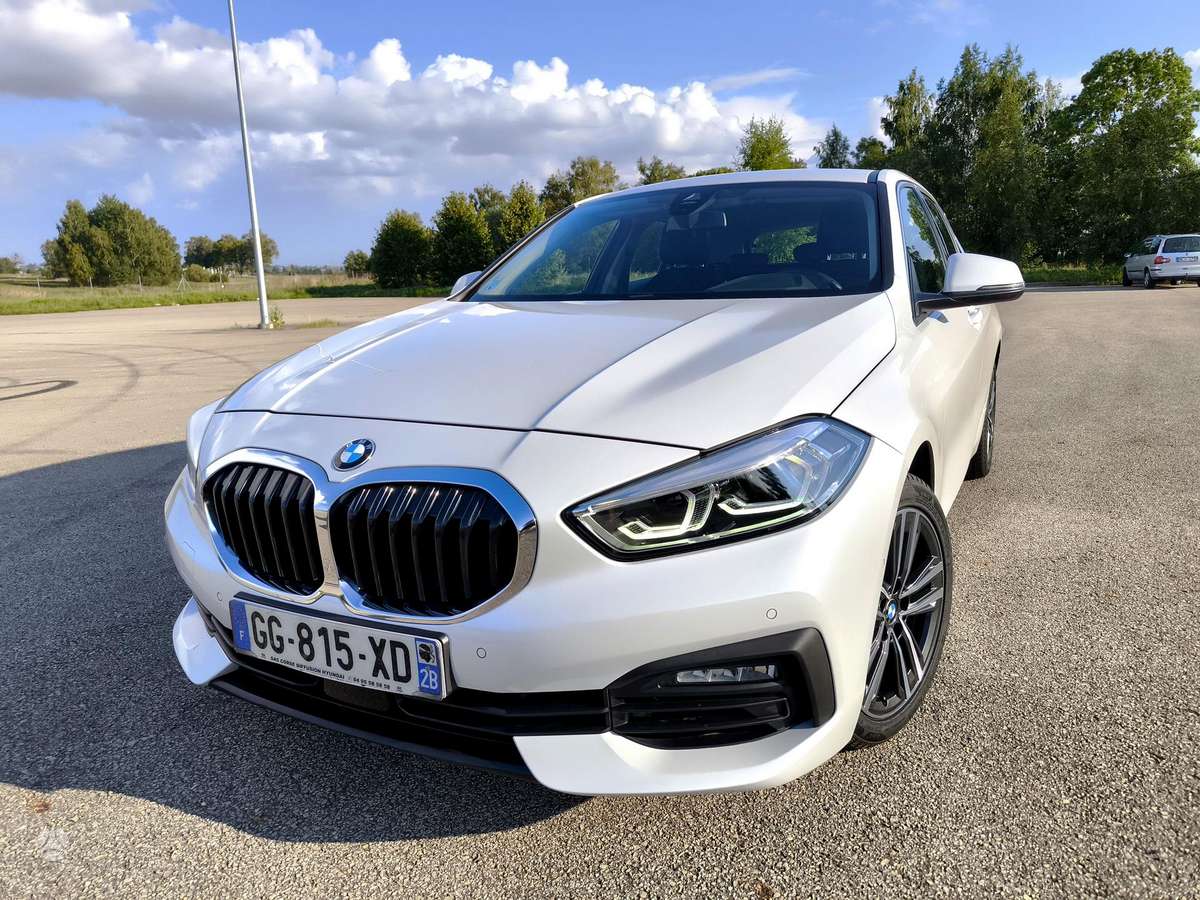 BMW 116, 1.5 l., hatchback