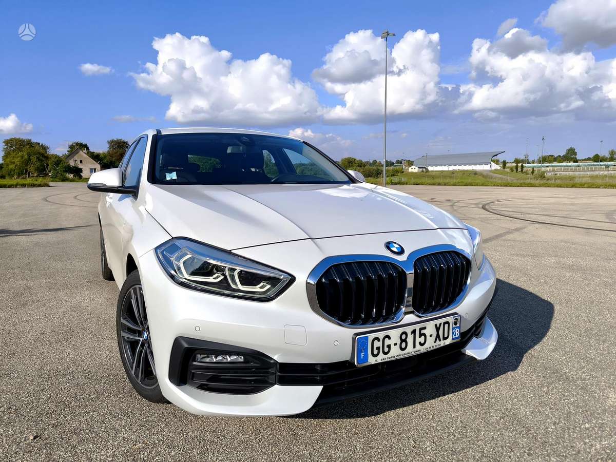 BMW 116, 1.5 l., hatchback