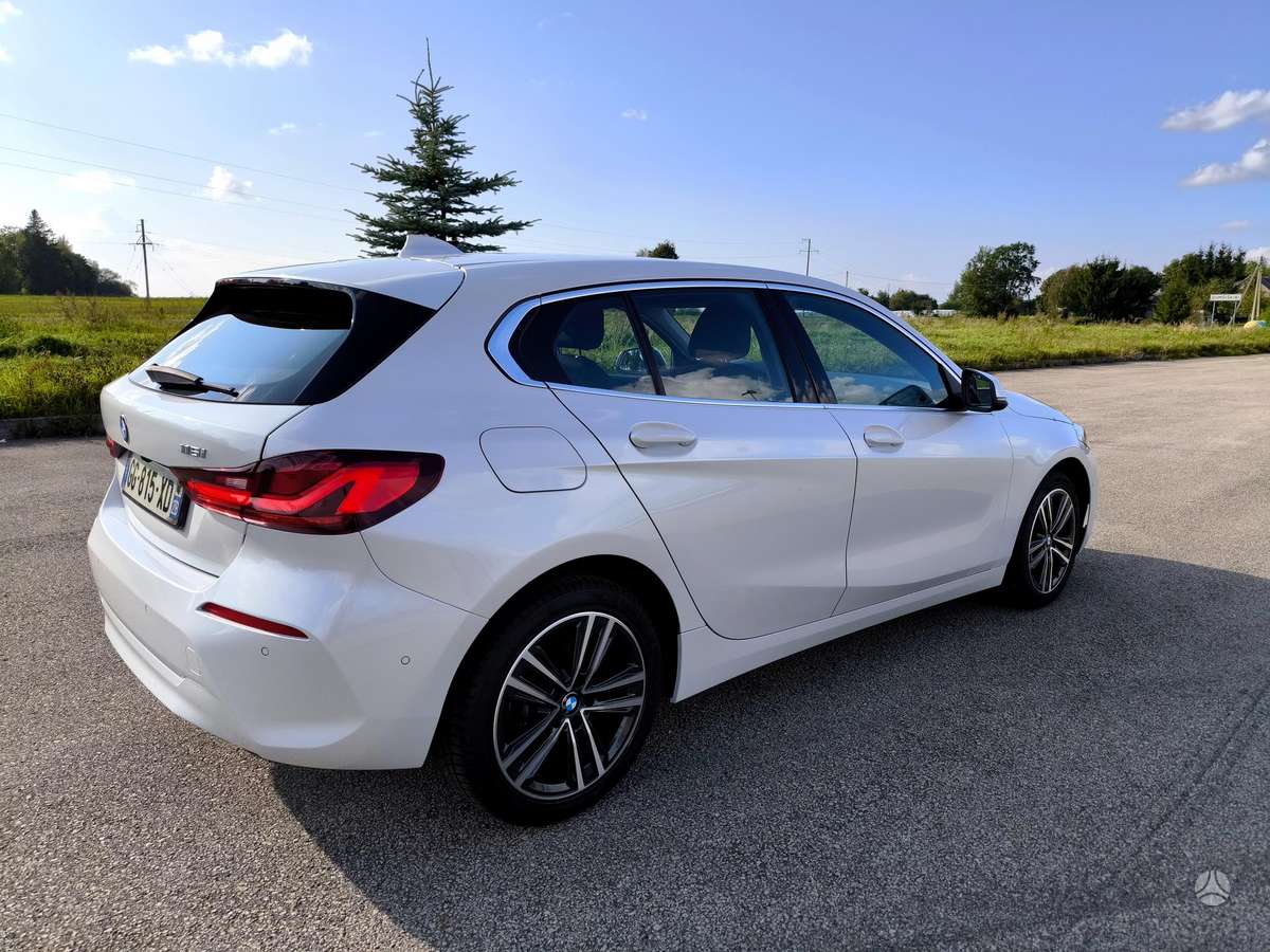 BMW 116, 1.5 l., hatchback
