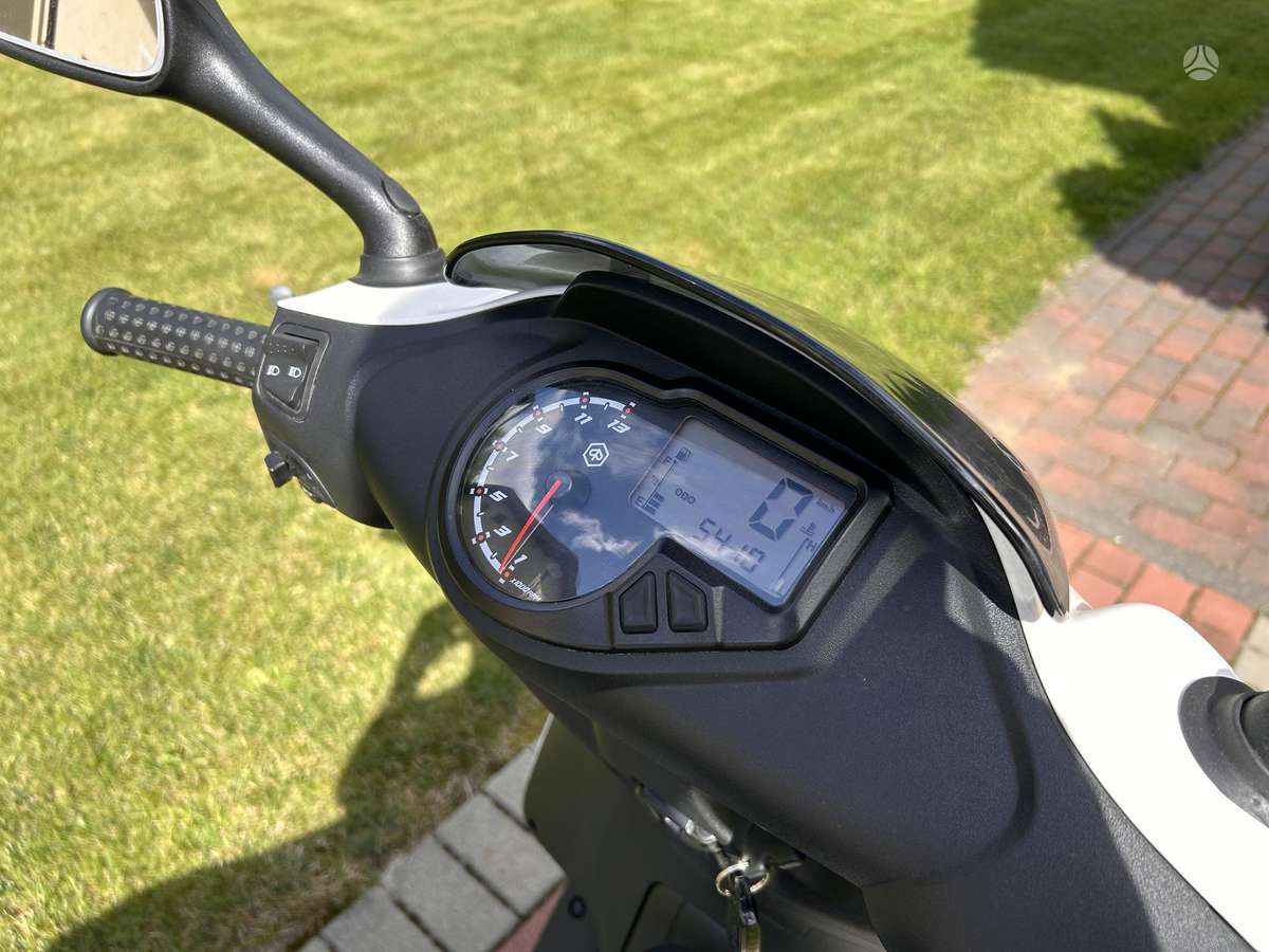 Piaggio NRG 50cc, мотороллеры / мопеды