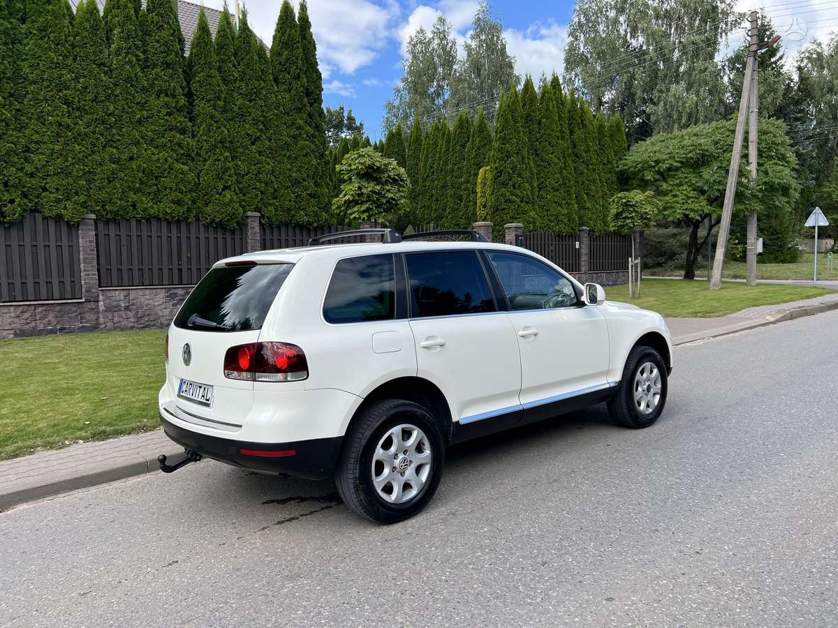 Volkswagen Touareg - 4