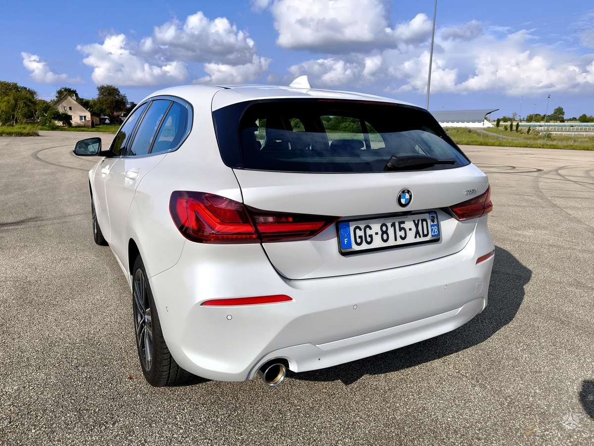 BMW 116, 1.5 l., hatchback
