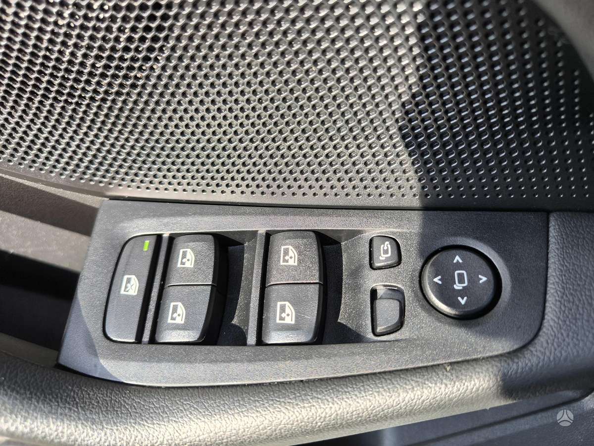 BMW 116, 1.5 l., hatchback