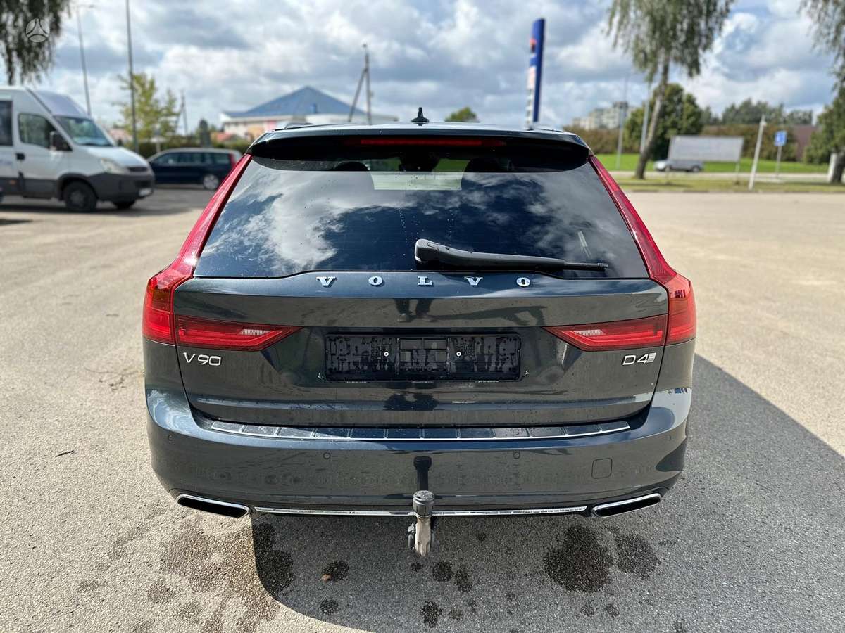 Volvo V90, 2.0 l., Универсал
