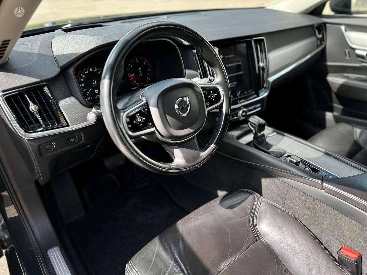 Volvo V90, 2.0 l., Универсал